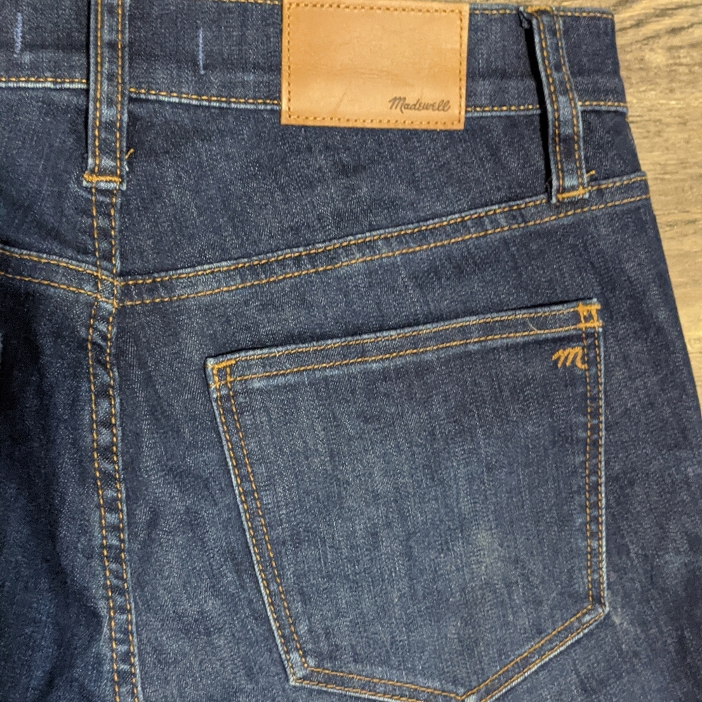 Madewell Women’s Skinny Jeans in Dark Indigo with Contrast Stitching